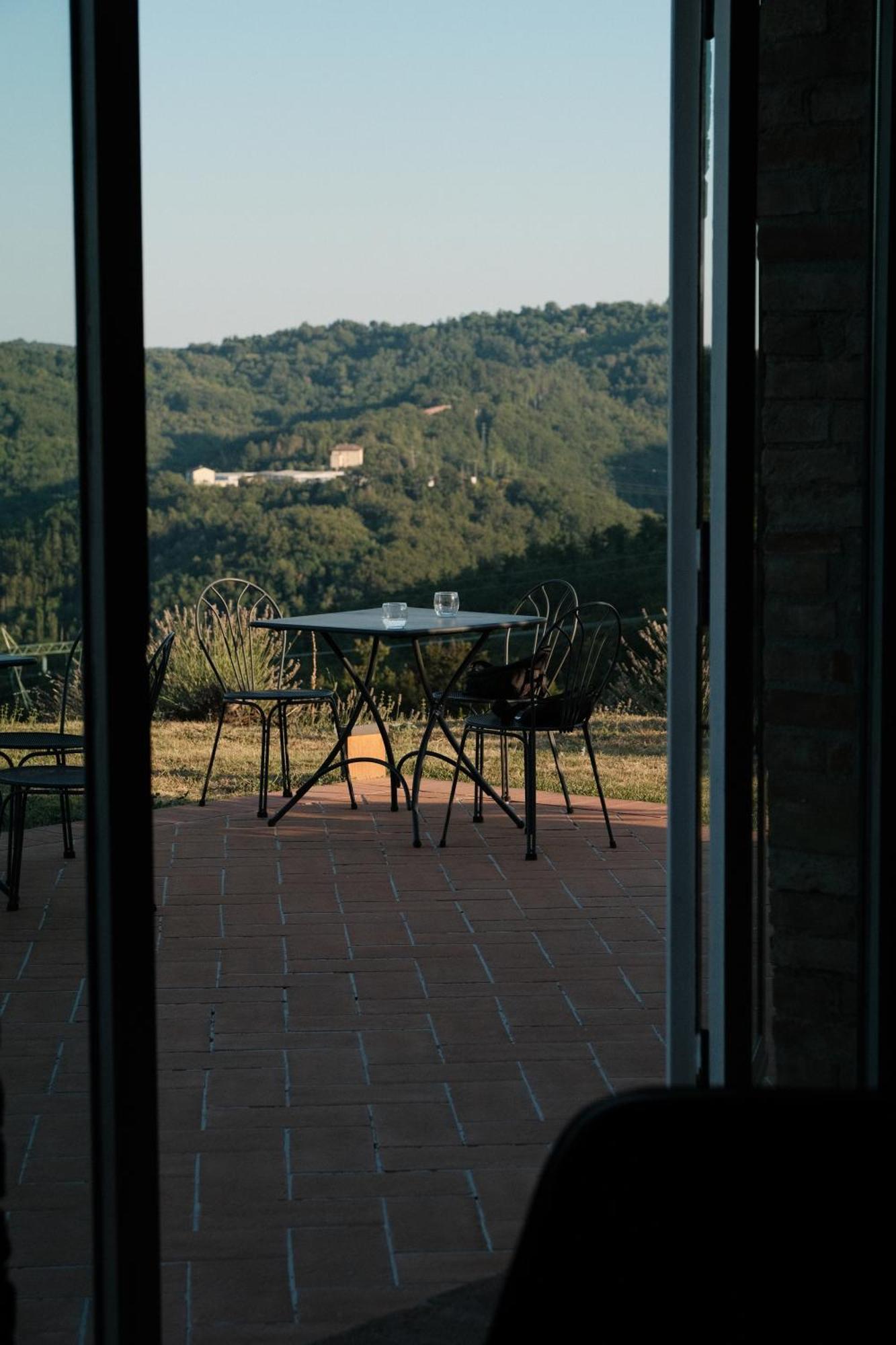 Vin Hotel - Wine Resort And Agriturismo Montieri Eksteriør bilde